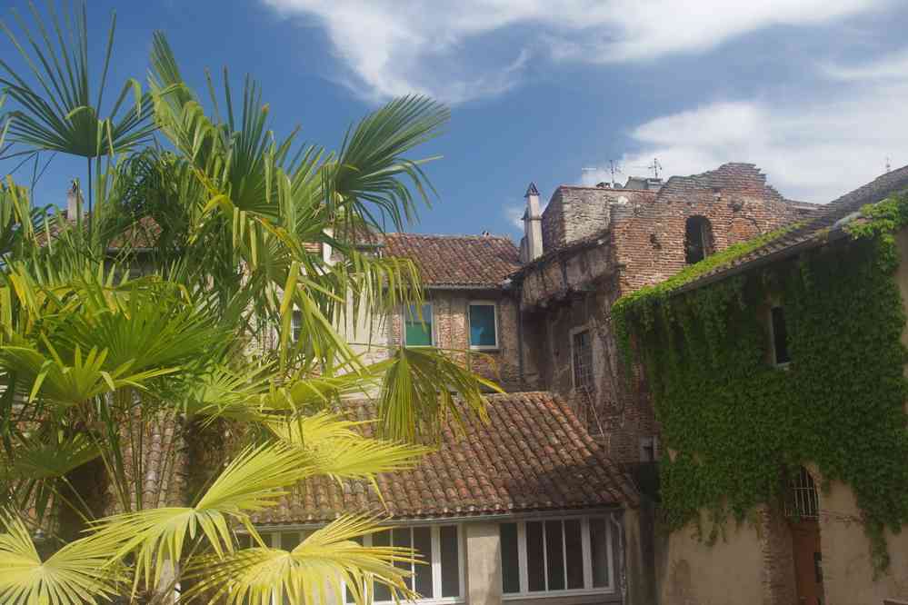 Cahors, centre-ville. Le lundi 17 avril 2017