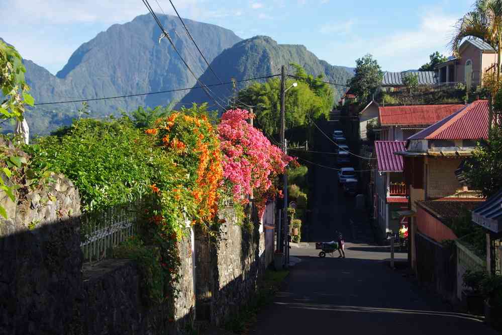 Hell-bourg au petit matin. Le dimanche 3 mai 2015