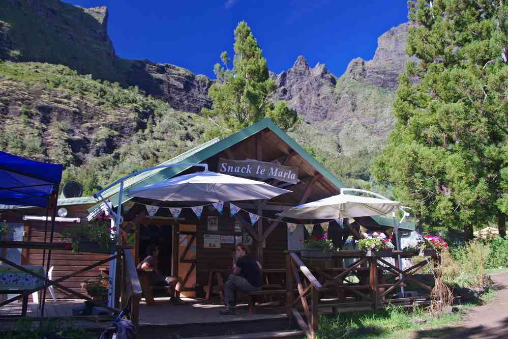 Marla (vue sur le col de Taïbit). Le lundi 4 mai 2015
