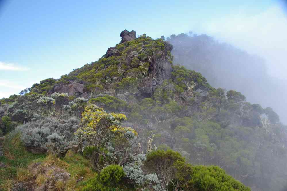 La crête avant la Caverne Dufour. Le mardi 5 mai 2015