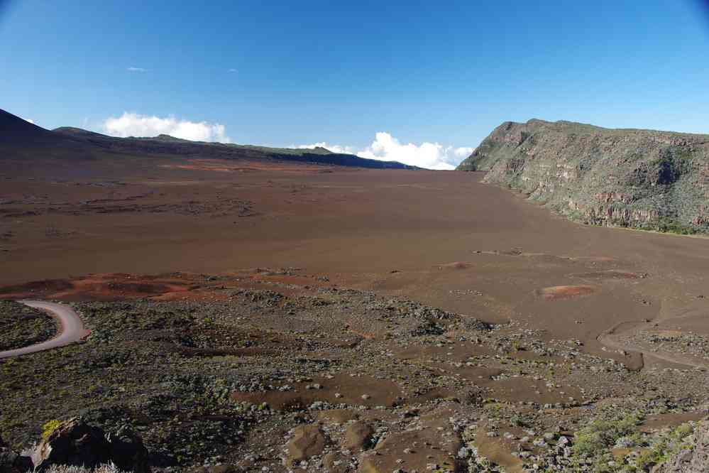 Traversée en véhicule de la plaine des Sables. Le jeudi 7 mai 2015