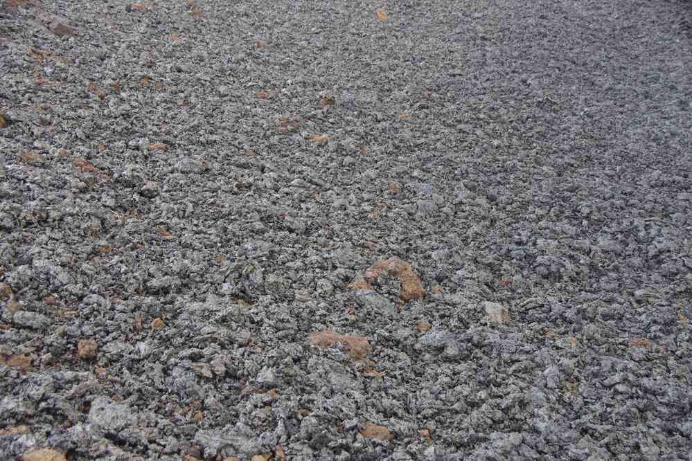 Éjectats de l’éruption de février 2015. Le jeudi 7 mai 2015