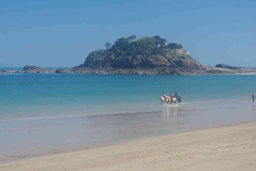 Anse du Guesclin. Le jeudi 25 mai 2017