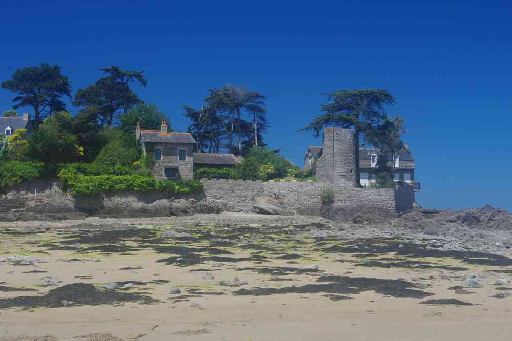 Rothéneuf. Le jeudi 25 mai 2017