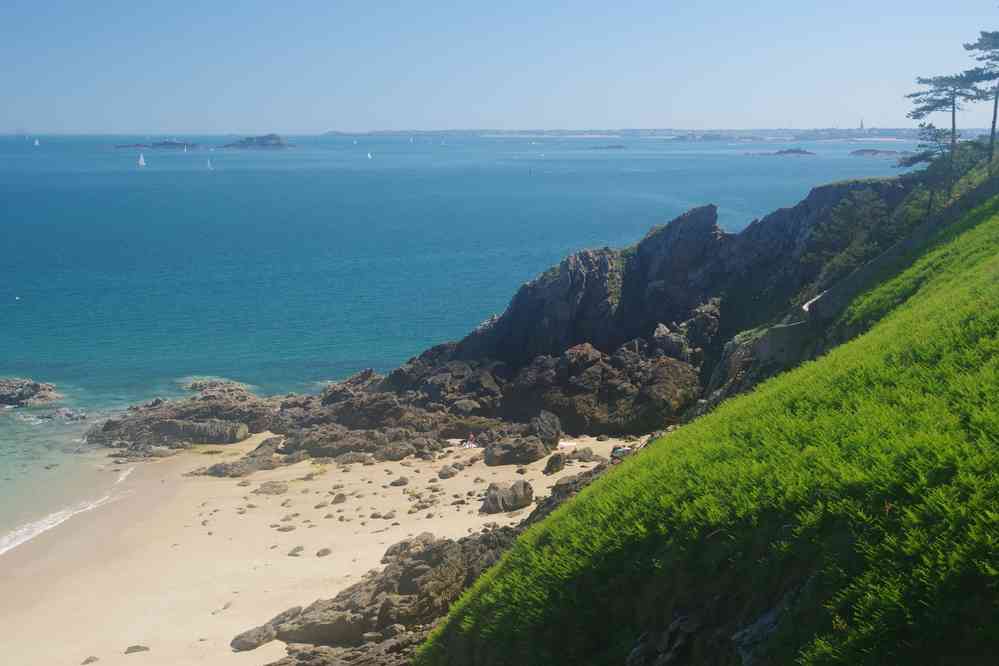 Pointe Bellefard, Saint-Malo au fond. Le vendredi 26 mai 2017