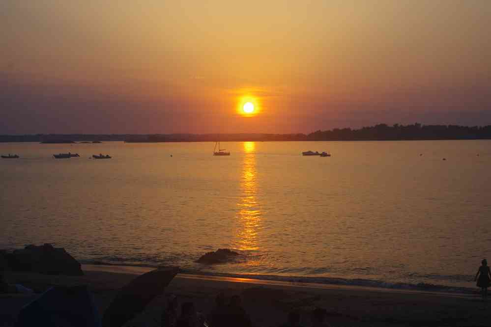 Coucher de soleil à Lancieux. Le vendredi 26 mai 2017