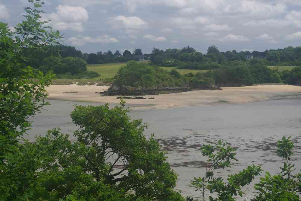 C’est en face que nous avons déjeuné tout à l’heure. Le samedi 27 mai 2017
