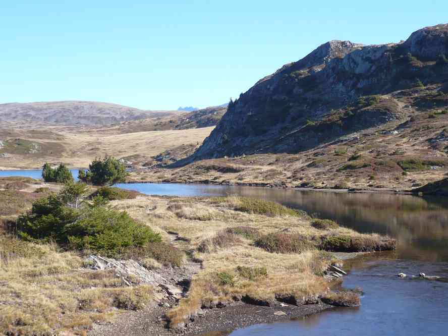 Le lac Fourchu, dans le massif de Taillefer. Le samedi 15 octobre 2011