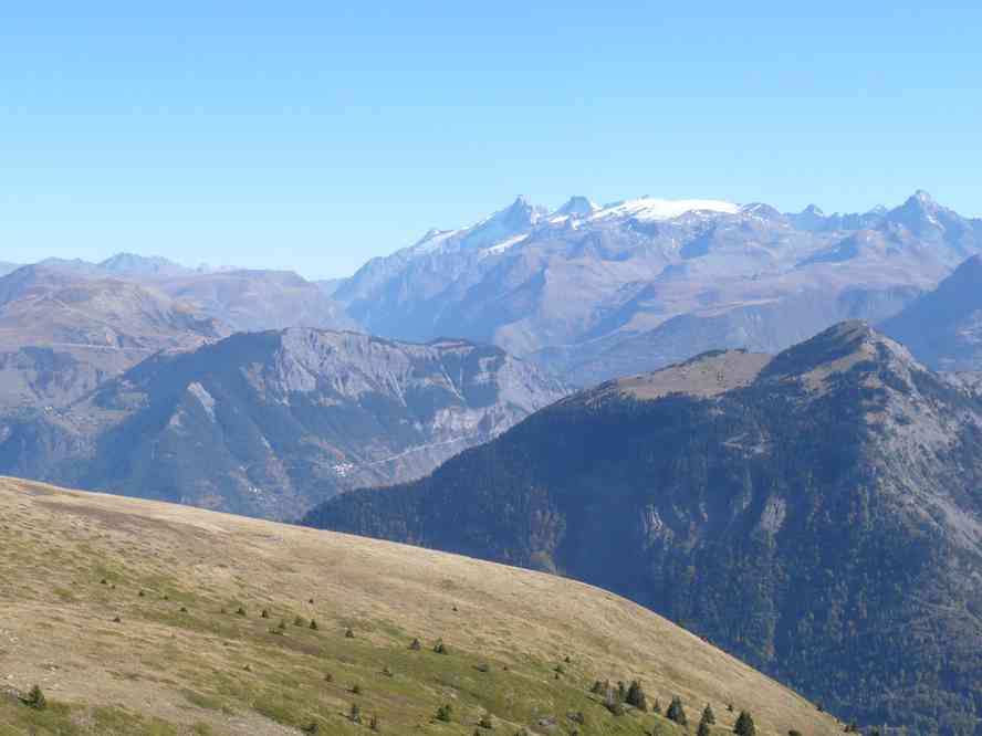 Peut-être qu’on voit les Écrins sur cette photo. Le samedi 15 octobre 2011