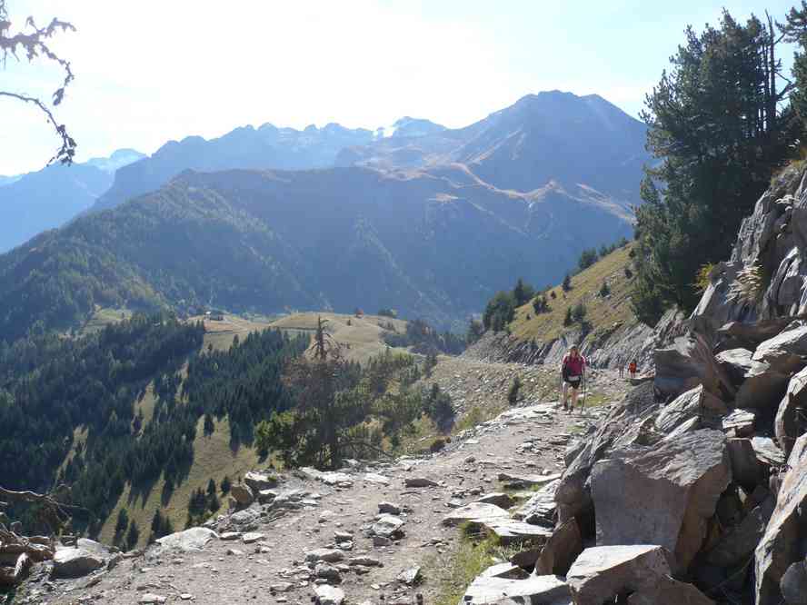 Profitons-en, le sentier ne sera pas toujours aussi facile ! Le dimanche 16 octobre 2011