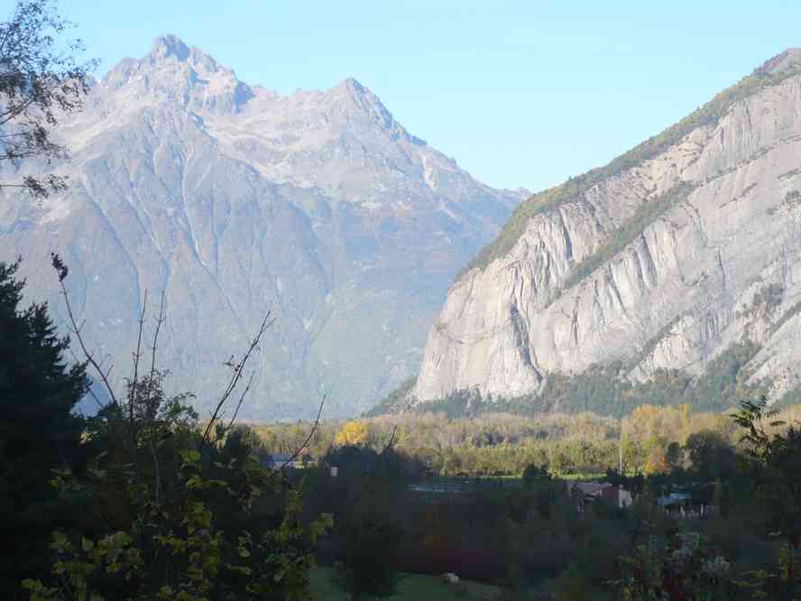 Et on a même le temps d’aller au bistrot avant de prendre le car ! Le dimanche 16 octobre 2011