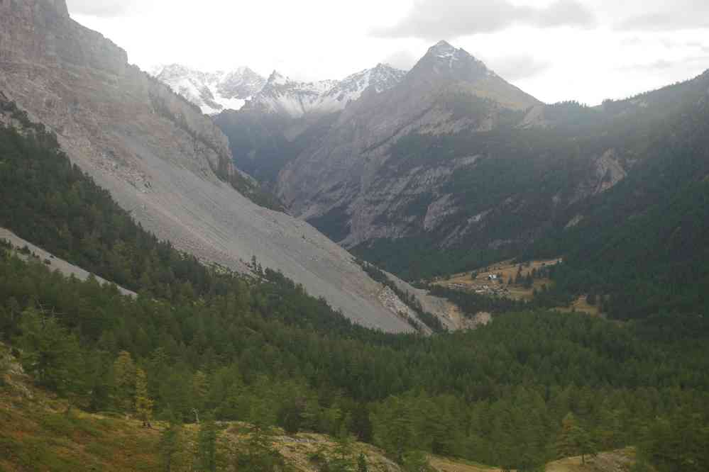 Descente dans la vallée Étroite. Le dimanche 18 septembre 2016