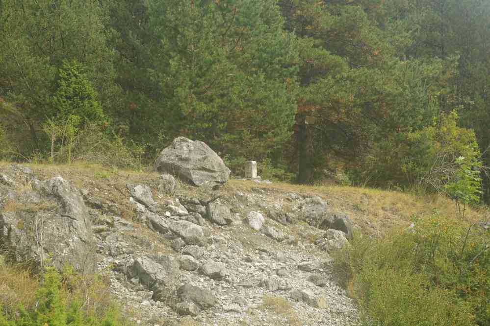 La borne là-bas c’est la frontière. Le dimanche 18 septembre 2016