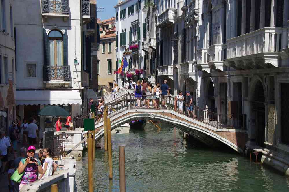 Canal près du pont des Soupirs. Le samedi 29 août 2015