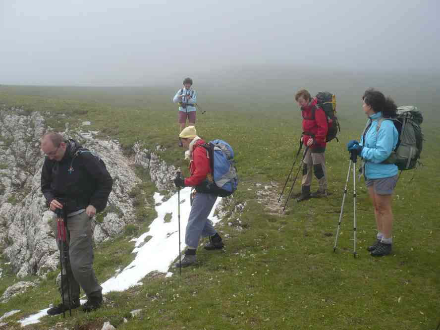 Improbable névé aux rochers de Chironne. Le jeudi 2 juin 2011