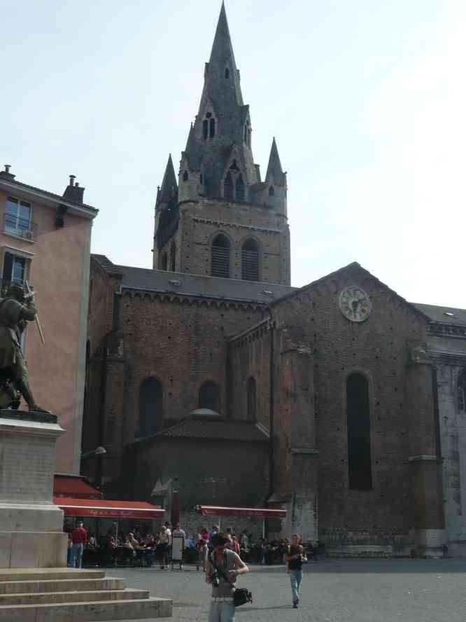 Grenoble. Le dimanche 5 juin 2011