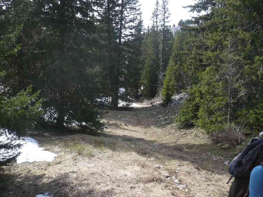 Surprise : des névés ! Le jeudi 17 mai 2012