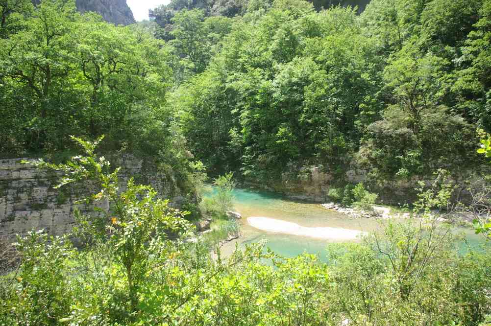 La « Mescla » (mélange des eaux du Verdon et de l’Artuby). Le samedi 19 mai 2007