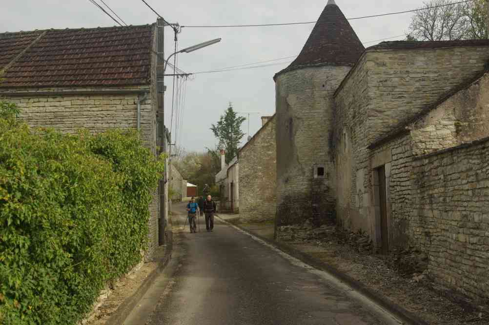 Le château d’Arcy-sur-Cure. Le dimanche 21 avril 2013