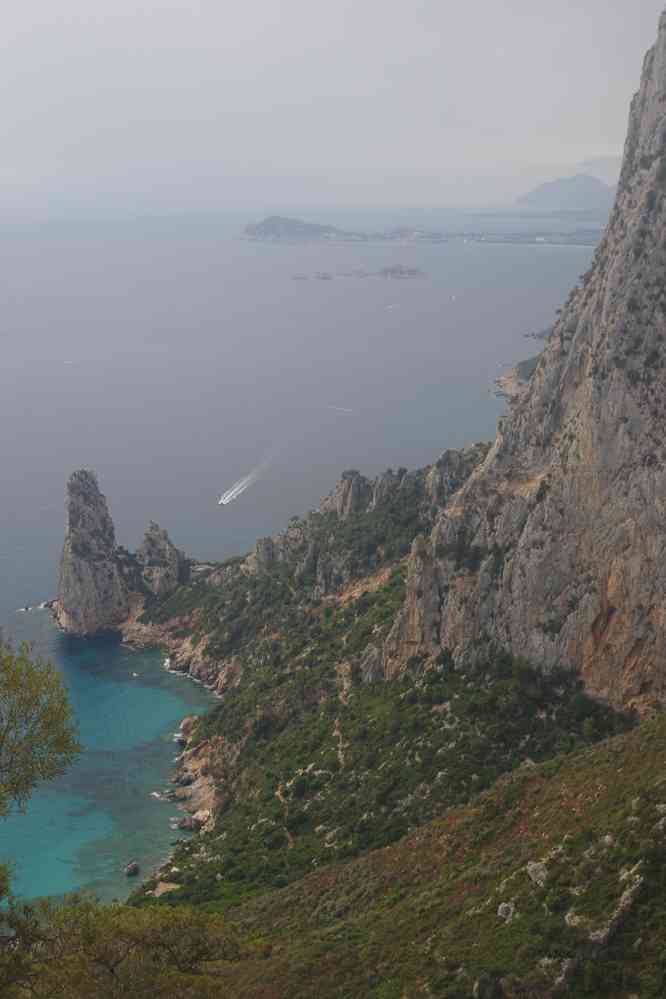Sentier en direction de Pedra Longa, le 6 septembre 2022