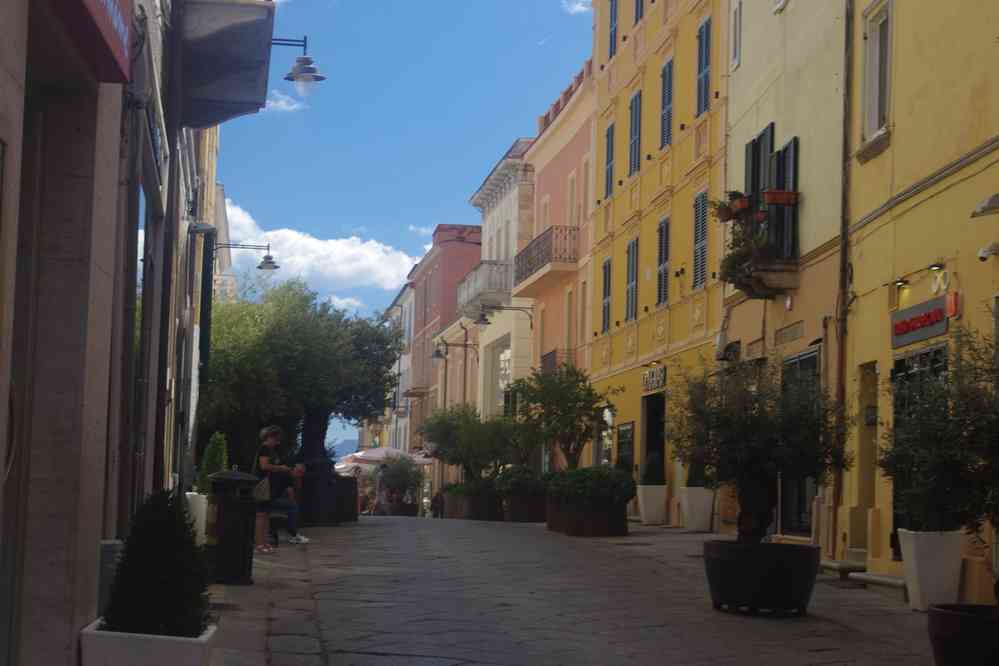 Le cours Unberto I à Olbia, le 11 septembre 2022